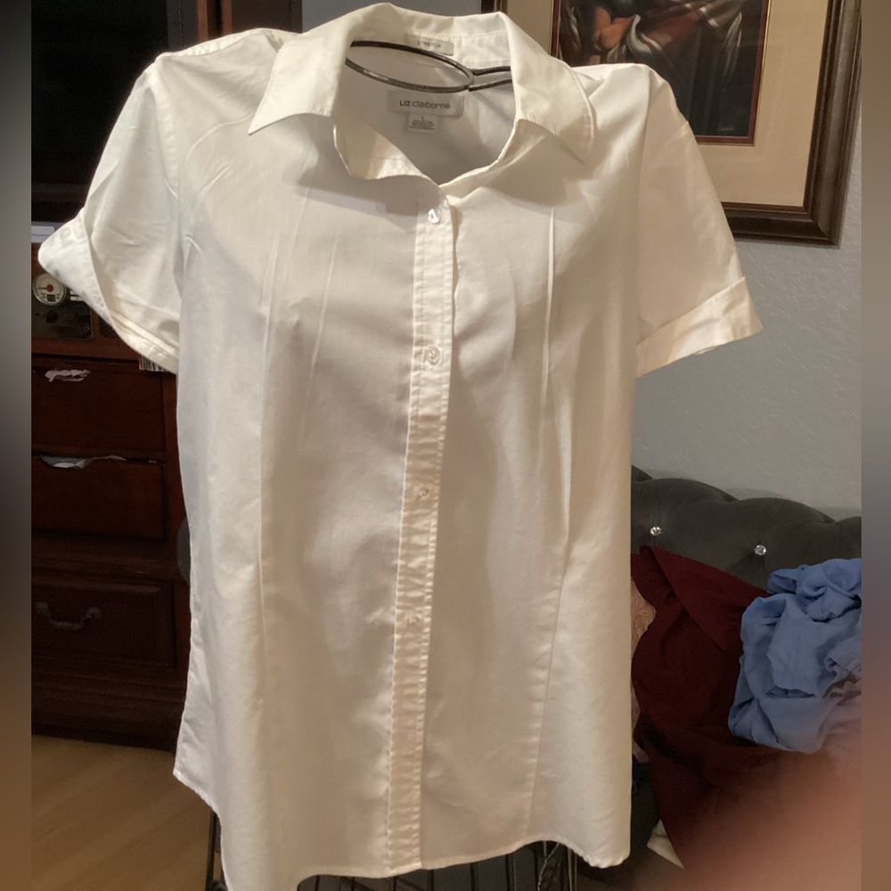 Liz Claiborne White Short Sleeve Button-Down Shirt